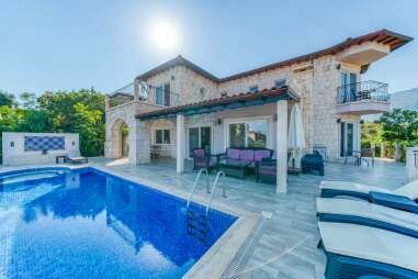 Villa Yaz #13642 Villa Yaz #13642