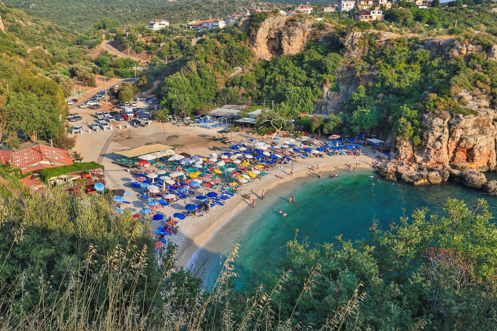 İşletmeleri ile bir başka plaj